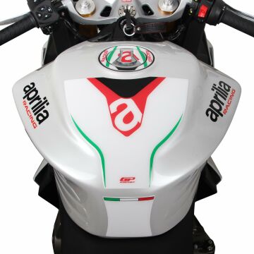 GP Kompozit Aprilia RS 660 2021-2023 Uyumlu Tank Pad Beyaz